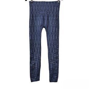 Spanx Look at Me Now Seamless Indigo Geo Leggings